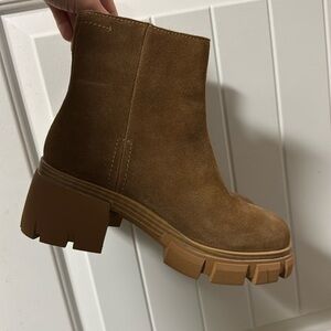 Steve Madden boots